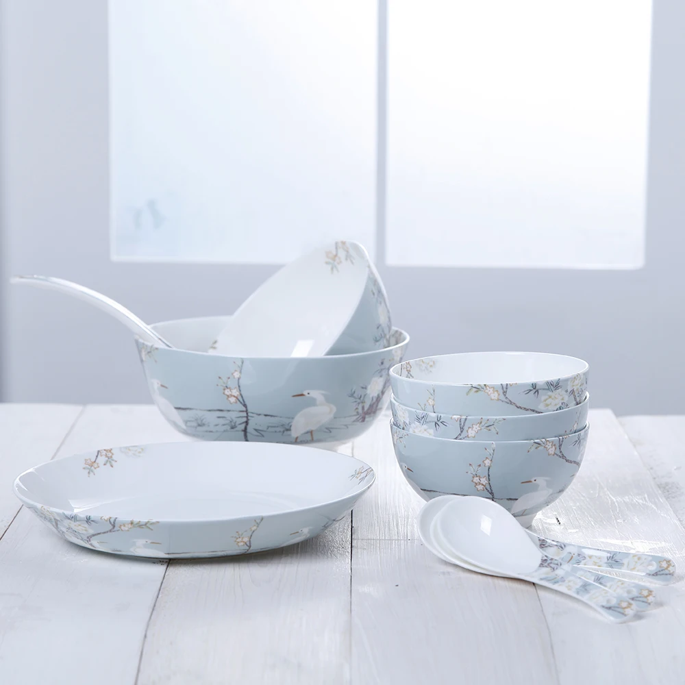 

1PCS Boutique Rice Bowls European Hand Painted White Crane Ceramic Bone China Bowl Tableware Dinnerware Soup Dessert Holder Art