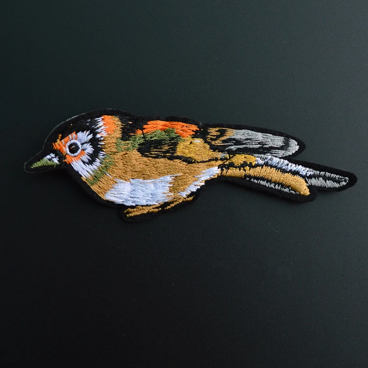 

3D Embroidered Sparrow Birds Patches 9.5*3cm Iron On Sewing For Clothing Jacket Jean Applique DIY Patch Decoration Accessories