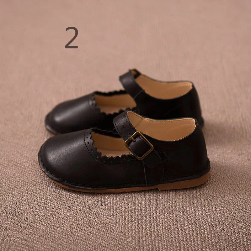 

Autumn and winter new children's pure color casual shoes1