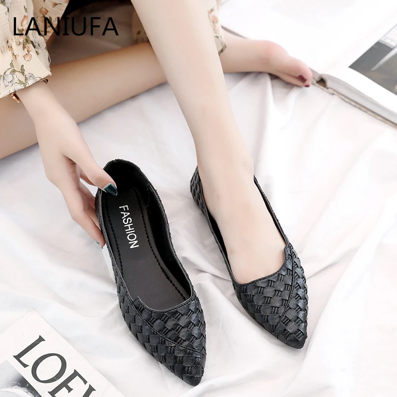 New Spring Women Casual Oxfords Pointed Toe flats Slip On Boat shoes pu