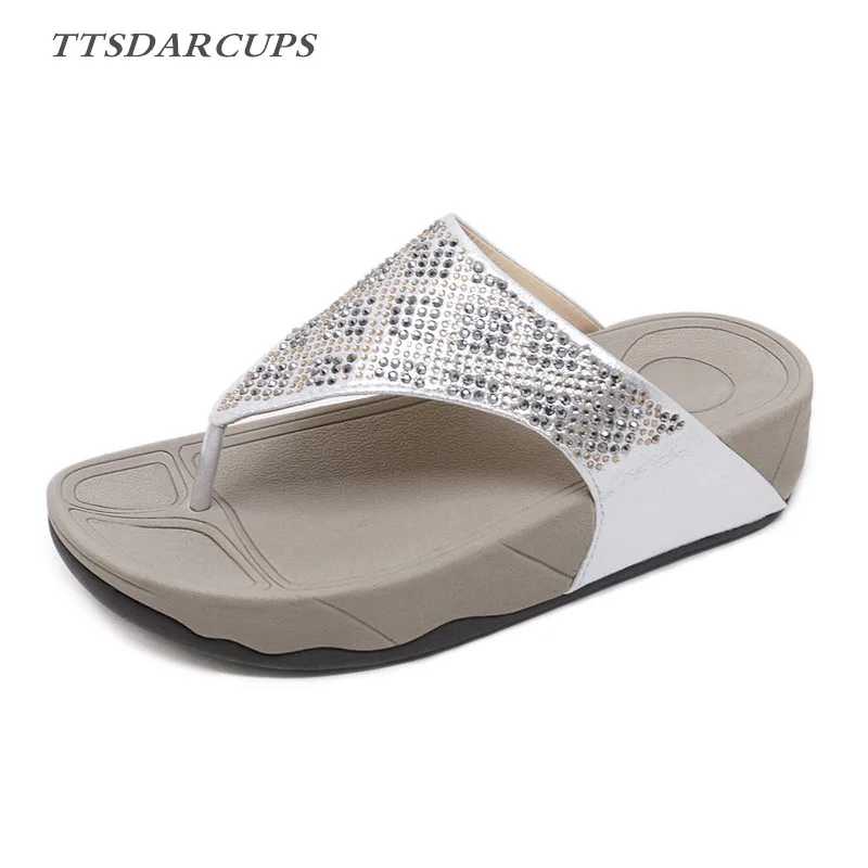 

2018 summer new slopes and cool slippers Thick bottomed muffin and outdoors wearing a trifle slipper Water drill sandals