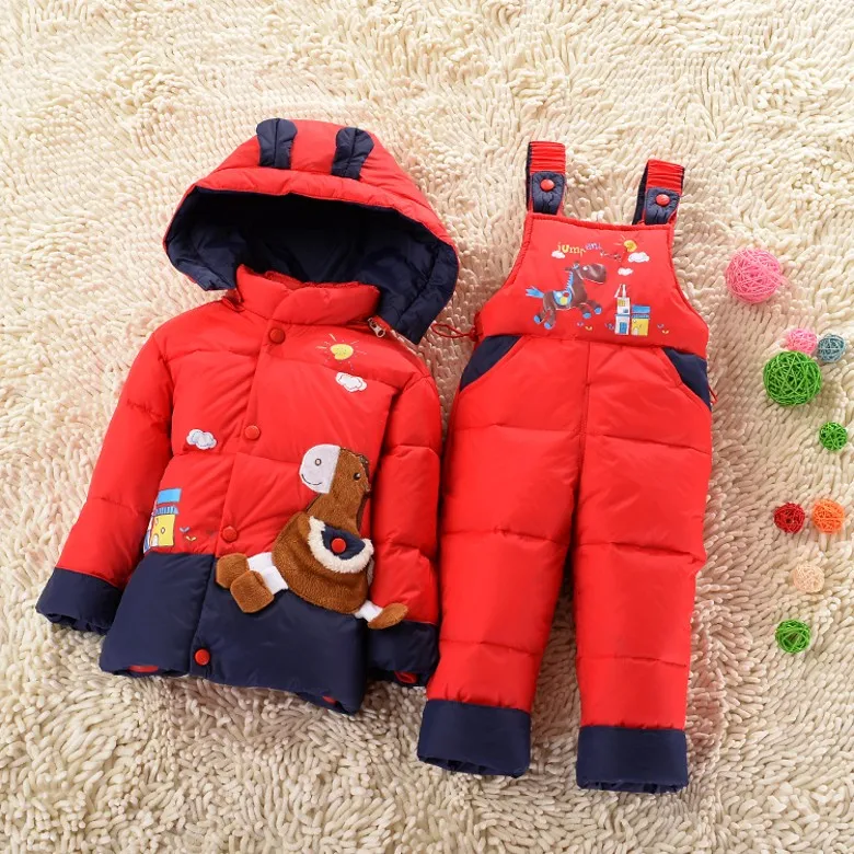 Детская зимняя пуховая верхняя одежда пуховое пальто для мальчиков комплект со штанами на подтяжках - Цвет: red