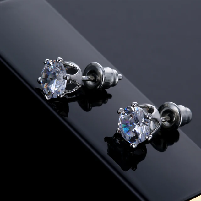 FYM Moda 3 Paia/set 6mm 10 Colori Per Le Donne Rotonda CZ Vite Prigioniera Del N FYM Moda 3 Paia/set 6mm 10 Colori Per Le Donne Rotonda CZ Vite Prigioniera Del N