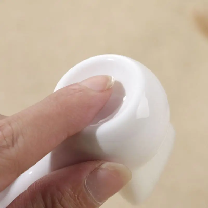 3D высокой плотности мягкая щетина треугольник кисть для очистки дица портативный ручной удалить угри крем для очищения пор носа массажный очиститель