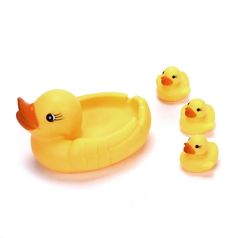 4PCS//Set Mummy /& Baby Rubber Race Squeaky Ducks Family Bath Toy Kid Game Toys