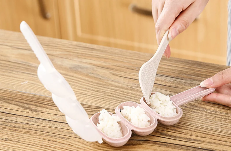 Sushi-Maker-Kitchen-Gadgets-Mould-DIY-Rice-Ball-Mold-with-Spoon-Bento-Making-Mold-Seaweed-Cutter-Kitchen-Tools-Accessories-KC1712 (14)