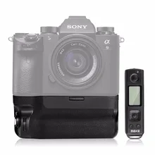 Meike MK-A9 Pro Battery Grip Built-in 2.4GHz Remote Controller to Control shooting Vertical-shooting Function for Sony A9 A7RIII