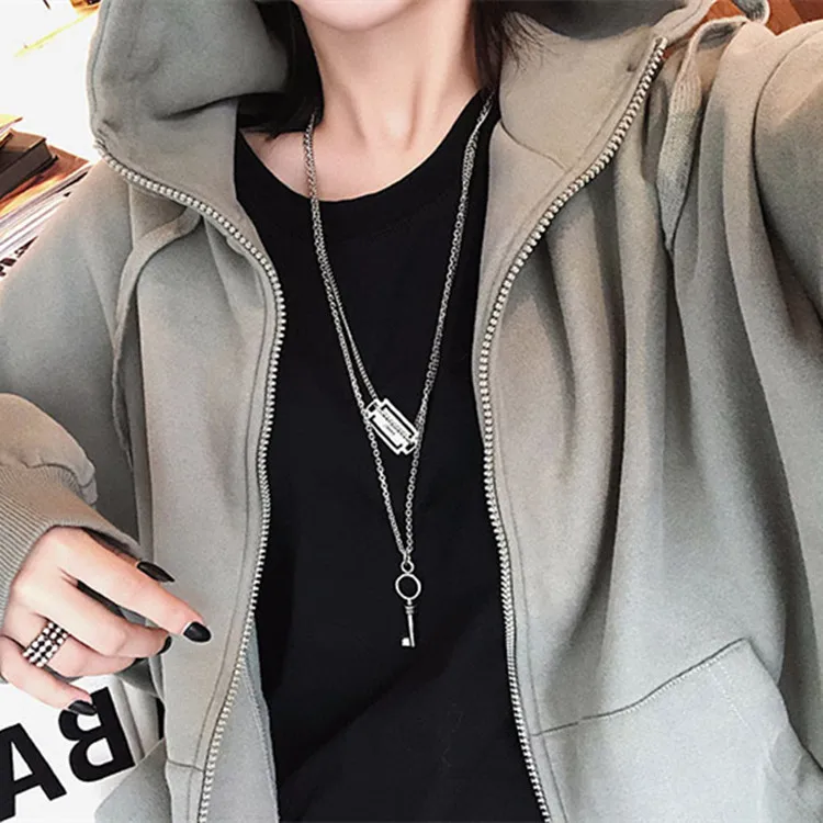 

2019 Fashion New Exaggerated Personality Simple Metal Tag Key Sweater Chain Accessories Long Retro Necklace Women