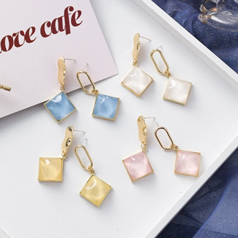

2019 Korean Dangle Earrings For Women Geometric Metal Irregular Simple Pendientes Long Summer Water Ripples Brincos Jewelry