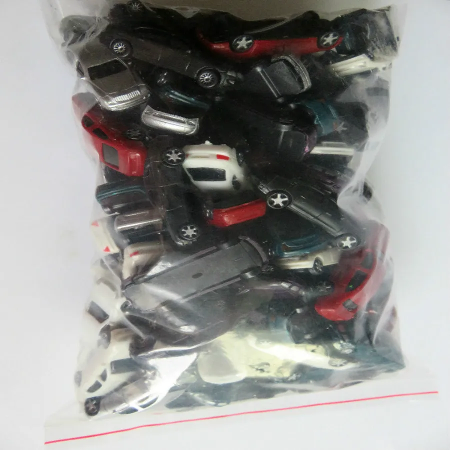 scale model plastic car toys (13)