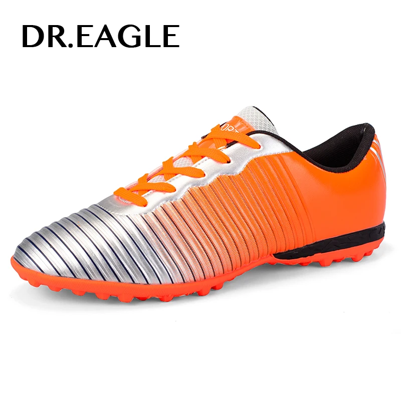 

DR.EAGLE mens indoor futzalki soccer shoes for men crampon football boot original 2017 cleats soccer original futsal kids