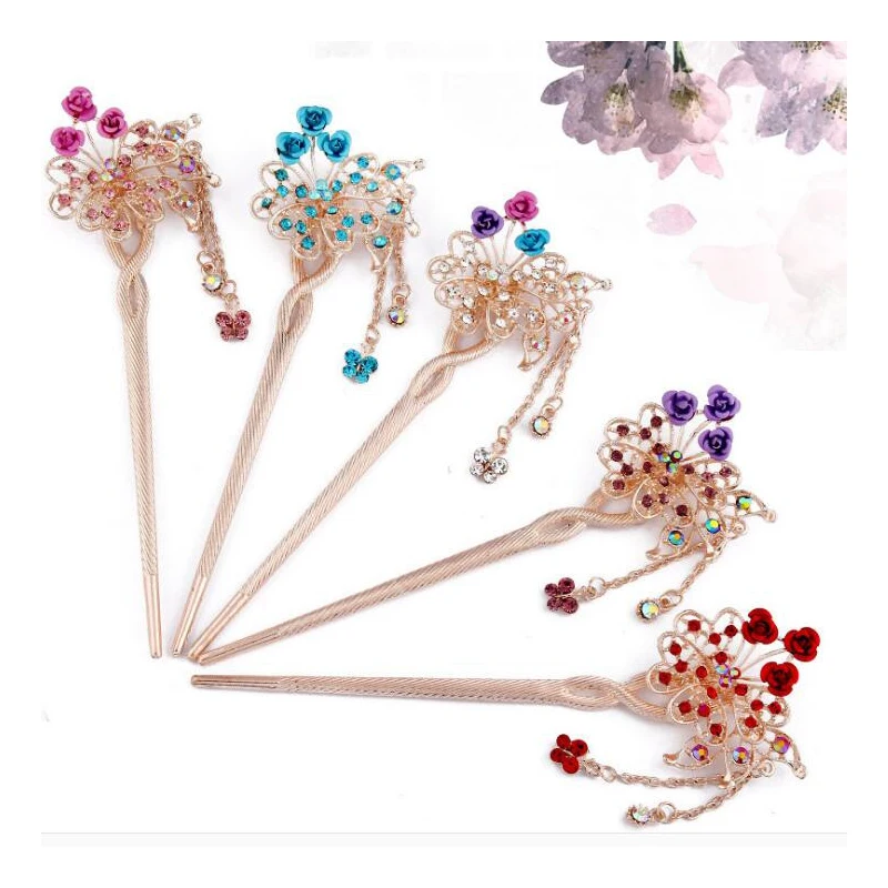 

2019 New Retro fashion women's elegant butterfly hair stick headdress tassel multicolored hairpin fashion fresh hair clip