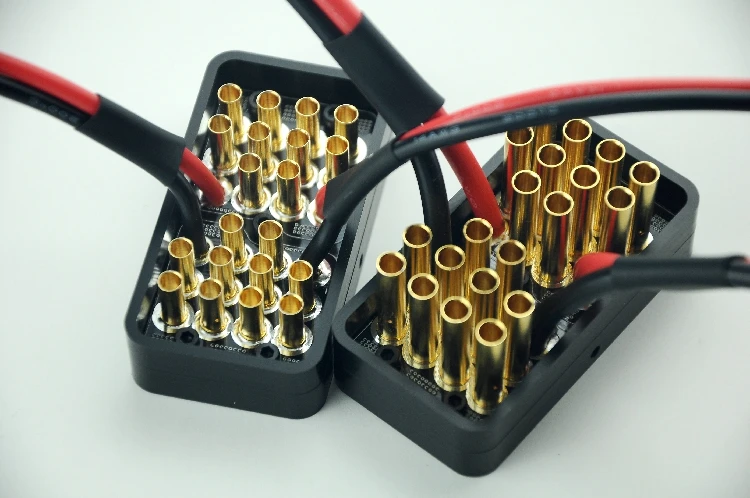 

ESC Power Breakout Cable with Integrated Electroplax Power Distribution Unit for Professional Quadcopter Octocopter