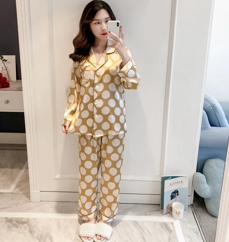 Пижамы Новинка 2018 года осень зима Pijama шелковые пижамы с длинным рукавом наборы