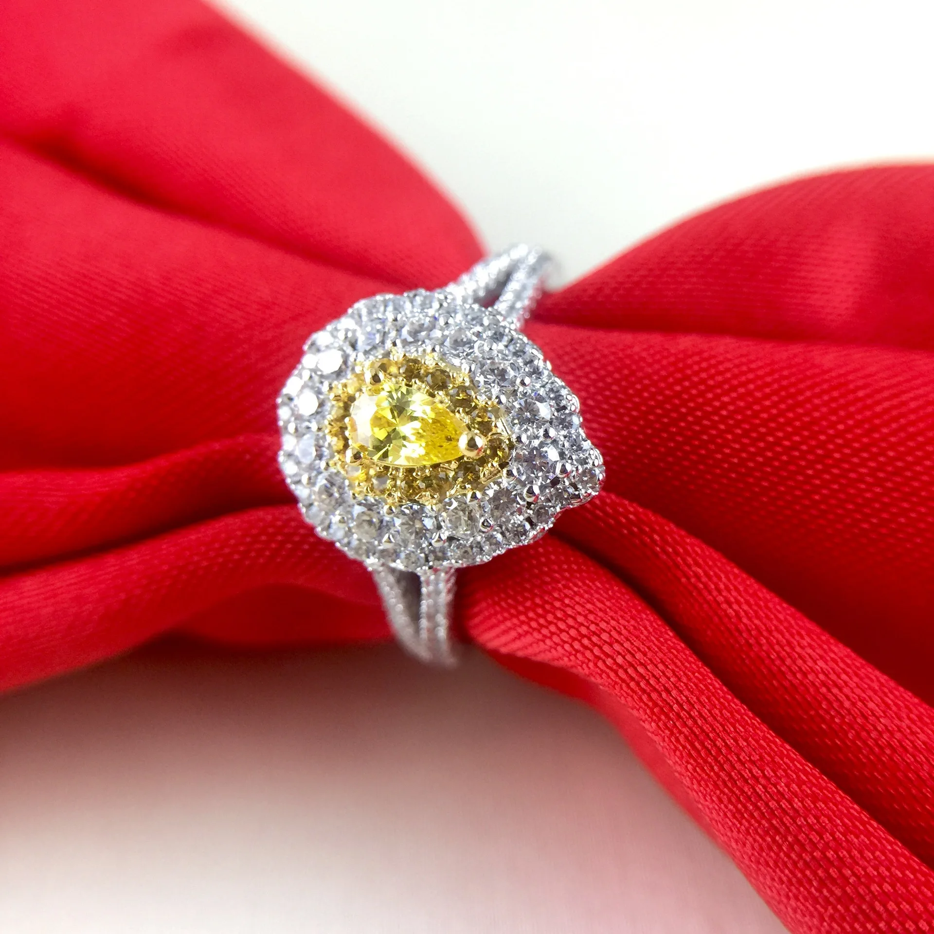 Original 0.3 carat man made diamond teardrop ring customize letter rings bands (JSA)