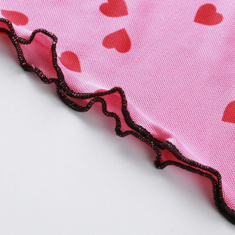 10389571926_1045645777