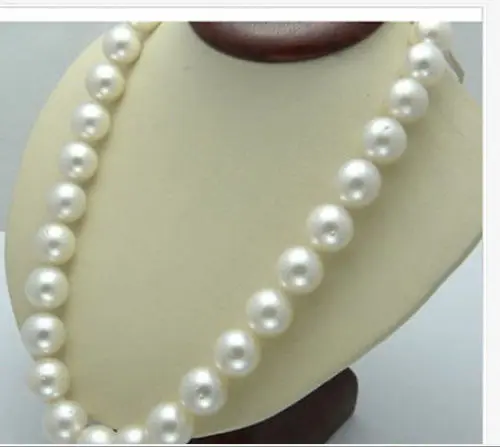 

Free Shipping >>>>>classic south sea round 10-11mm white pearl necklace 18"14k