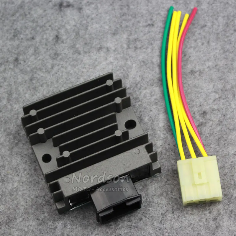 

Metal Motorcycle Voltage Regulator Rectifier For Honda CB300 CBR300R CBR300 14-15-16 New