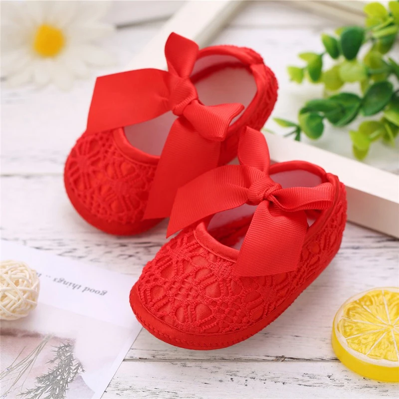 Детская обувь для девочек; дышащая нескользящая обувь с бантом; повседневные кроссовки для малышей с мягкой подошвой; обувь для новорожденных