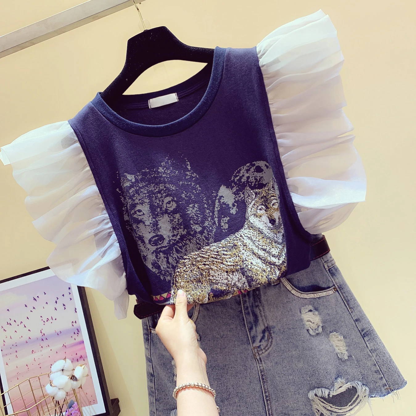 2019 Spring Summer New Korean Tshirts Womens Loose Lotus Leaf Sleeve T-Shirt Female O-neck Personality Top T-shirts Ladies Tees 2019 Spring Summer New Korean Tshirts Womens Loose Lotus Leaf Sleeve T-Shirt Female O-neck Personality Top T-shirts Ladies Tees