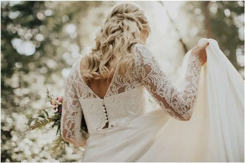 

2019 Romantic Beach Wedding Dresess Long Sleeve Button Back Cheap Chiffon Bride Dress vestito da sposa