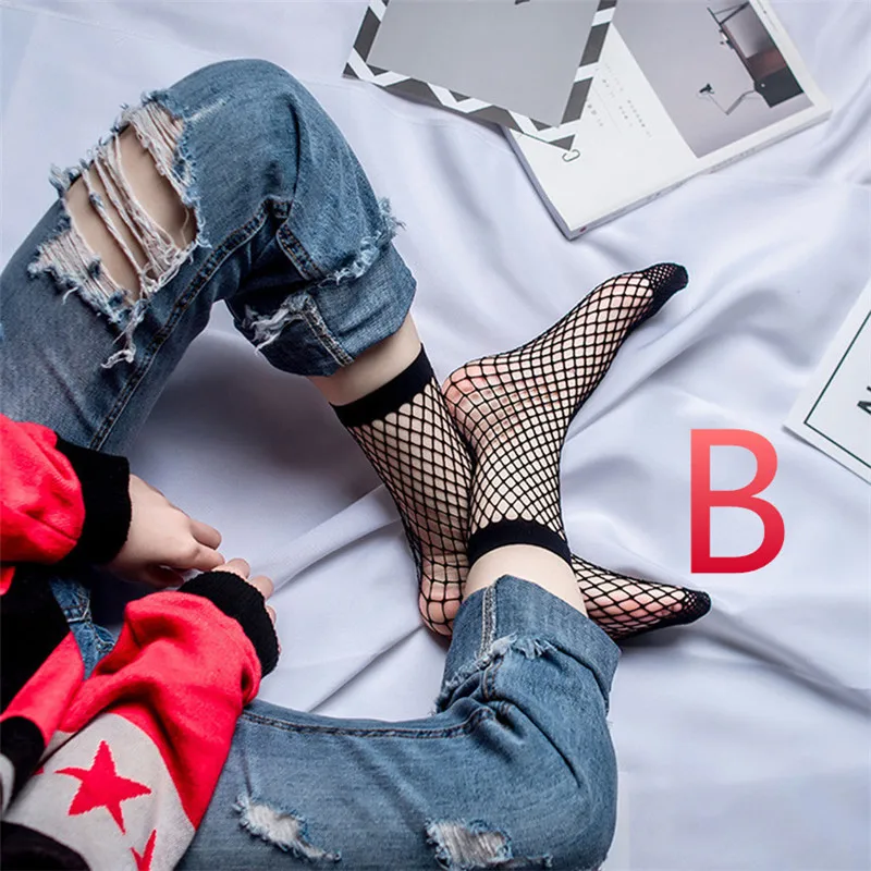 

FashionSocks Women Sexy Lace Fishnet Net Plain Top-Ankle Short Socks Stylish