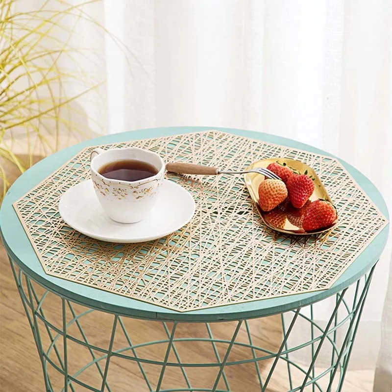

1PC Creative Dinning Placemat Plastic Tableware Octagonal Heat-ghettoized Coaster Slip-resistant Mat Placemat for Kitchen Table