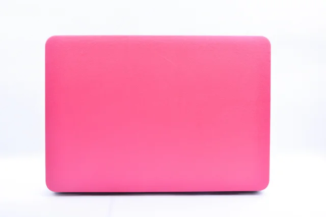 ZVE Retro Leather Case for MacBook 3