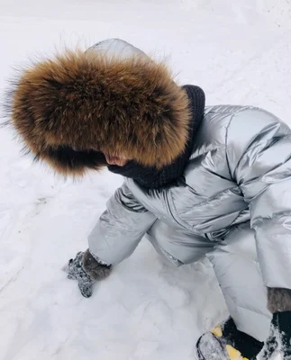 Зимние Пуховые куртки для новорожденных мальчиков и девочек 0-5 лет, комбинезон из 90% белого утиного пуха с натуральным мехом, верхняя одежда для детей, ws07