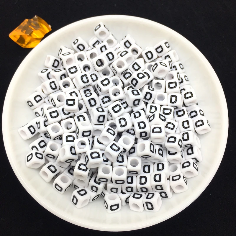 100 шт 6x6 мм квадратный Алфавит 26 букв бусины DIY ожерелье браслет ожерелье производство ювелирных изделий - Цвет: D