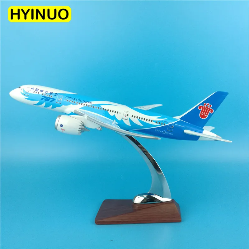 

30CM 1/200 Scale China Exquisite Southern AIR Boeing B787 Model with Base Resin Aircraft Plane Collectible Display Toy Collectio