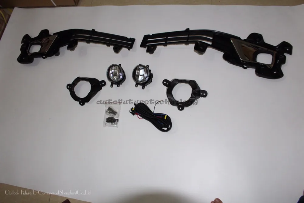 Car Styling Auto Parts Front fog lamps and surrounds and brackets Kit Fit For Toyota Land