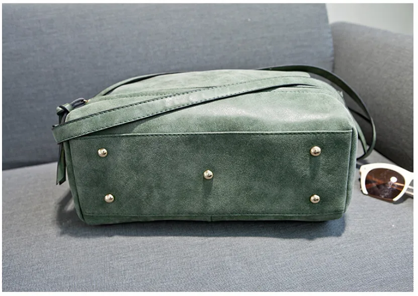 Vanessas long sleeve pullovers female fashion chic v-neck loose floral embroidered shirt Vanessas long sleeve pullovers female fashion chic v-neck loose floral embroidered shirt