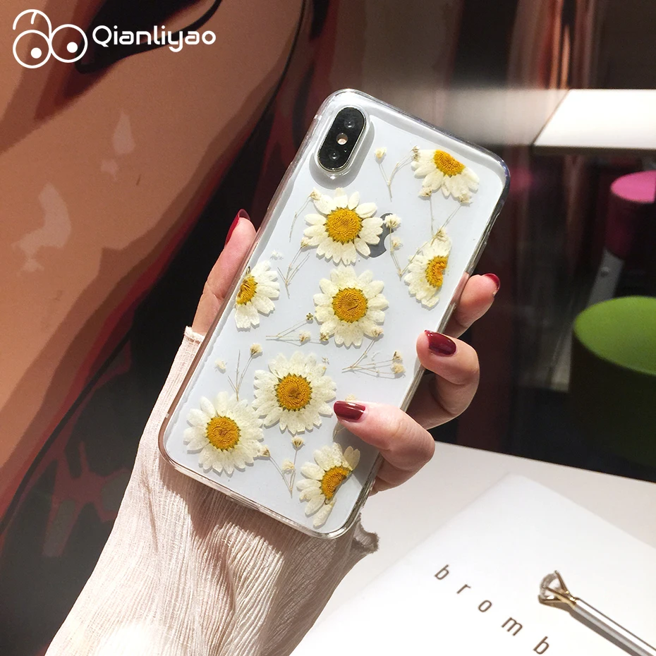 

Qianliyao Real Dried Flowers phone case for iphone xr xs max x 6 6s 7 8 plus Transparent silicone Glitter White flower Cover