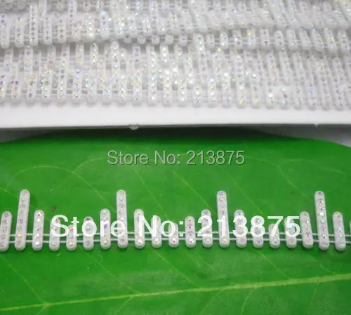 

Free shipping 10Yards AAA grade Applique 2mm AB glass Crystal Rhinestones White Banding Trim Setting Wedding dresses Decoration