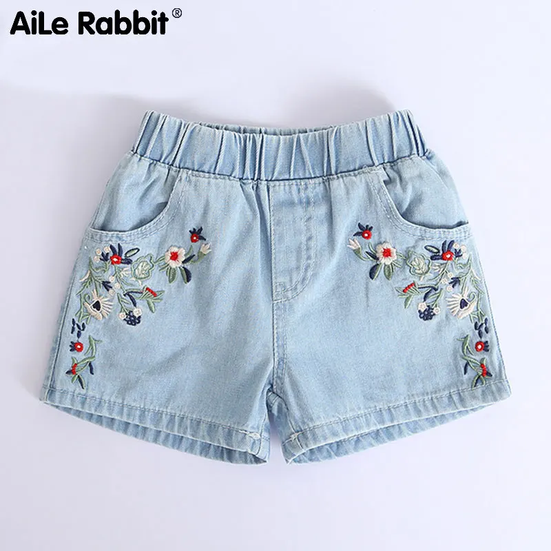 

AiLe Rabbit 2018 Kids Shorts Kids Embroidered Flowers Fashion Denim Shorts Girls Clothes Wild Style Summer Promotions