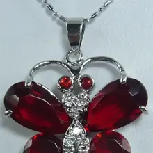 Природного Прекрасный красный циркон бабочка ожерелье бесплатный цепи, Свадебные Украшения, Хрустальные Женщины