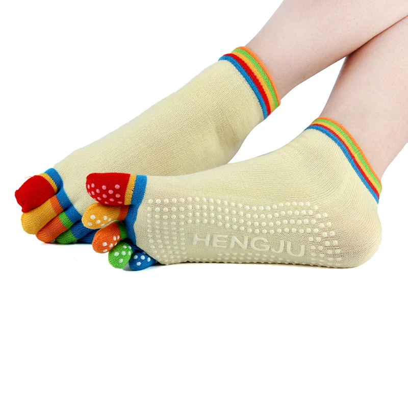 Женские спортивные носки для йоги, силиконовые Нескользящие носки в горошек для пилатеса, пять пальцев, силиконовые носки для балета, тренажерного зала, фитнеса, зимние хлопковые носки - Цвет: Цвет: желтый