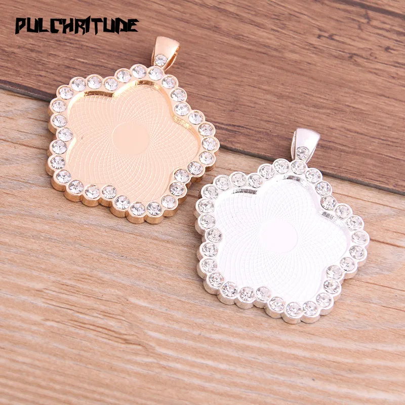 

PULCHRITUDE 2pcs 30mm Inner Size Two Color Plated Classic Simple Flower Style Cabochon Base Setting Charms Pendant