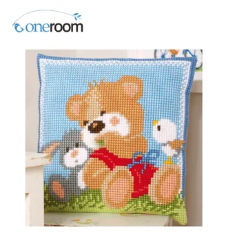 

n3TH CX0816 Bear DIY Acrylic Yarn Embroidery Pillow Tapestry Canvas Cushion Front Cross Stitch Pillowcase