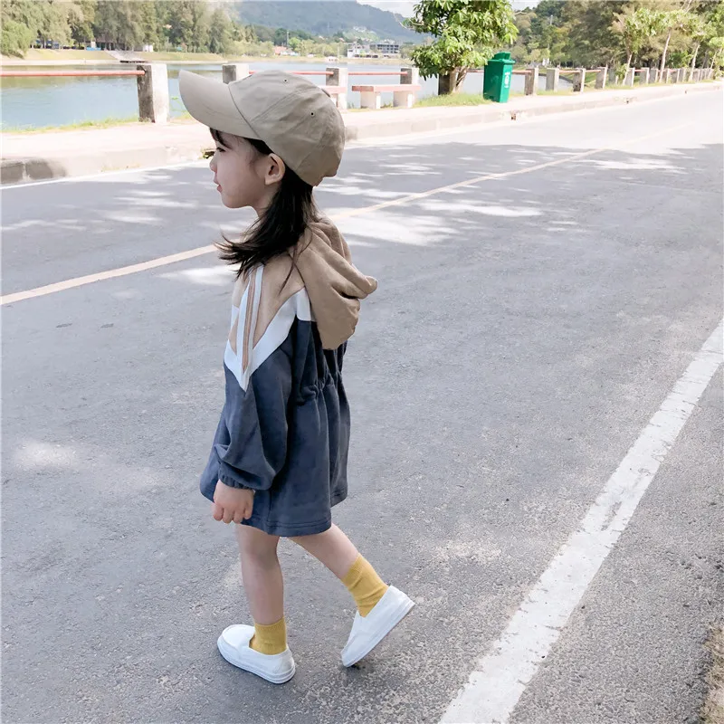 

2019 Spring New Arrival Korean Edition cotton matching colors all-match hooded hoodie dress for fashion cute sweet baby girls