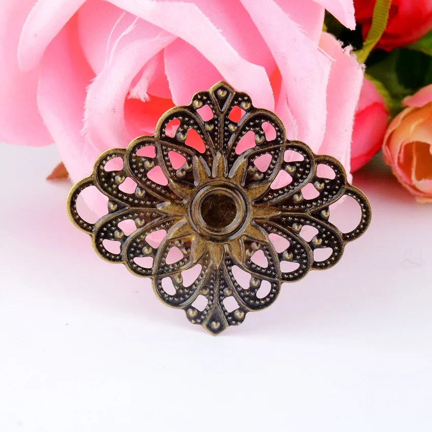 

MIAOCHI 8Pcs Filigree Wraps Connectors Metal Crafts Decoration DIY Findings Ancient Bronze Tone Hollow 40mm x 48mm F0452