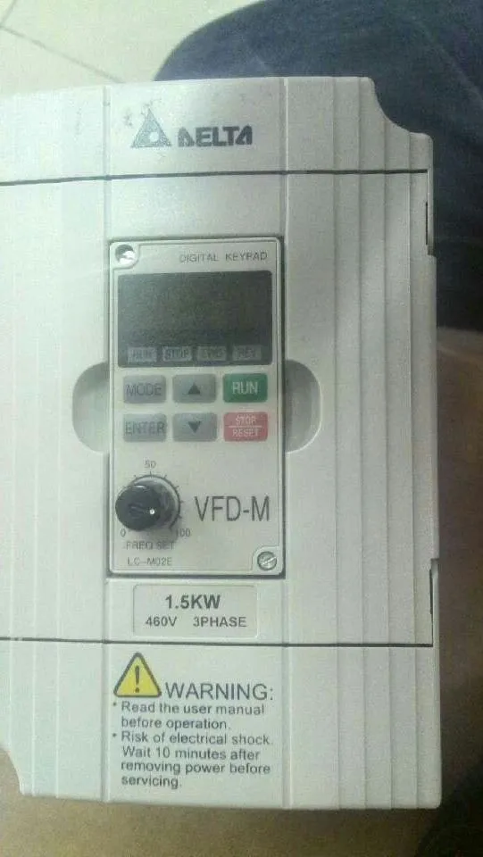VFD015M43B DELTA VFD-M VFD Inverter Frequency converter 1.5kw 2HP 3PHASE 380V 400HZ for Small processing machinery
