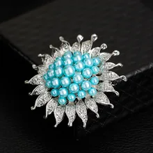 Sunflower Alloy Pins And Brooches For Women,Brooches For Scarf And Sweater Women’s Hats Icons Rhinestone Brooch Female Cardigan