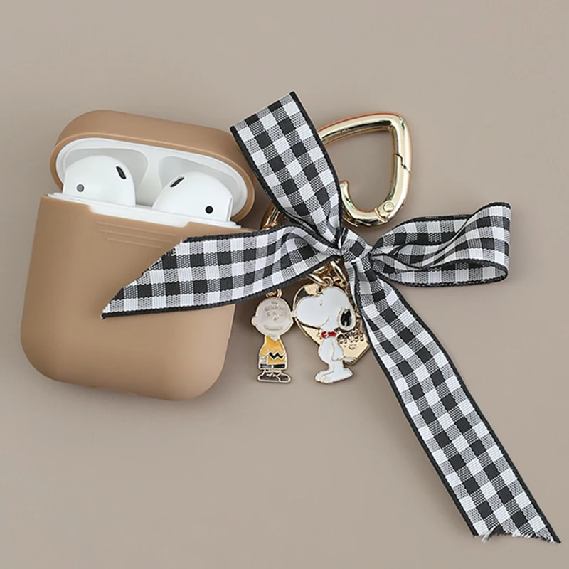 Cute Decorative Silicone Case for Apple Airpods Bluetooth Wireless Earphone Accessories 1 2 Case Protective Cover Bag Key Ring