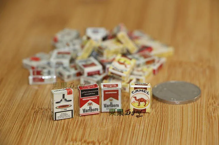mini dollhouse accessories