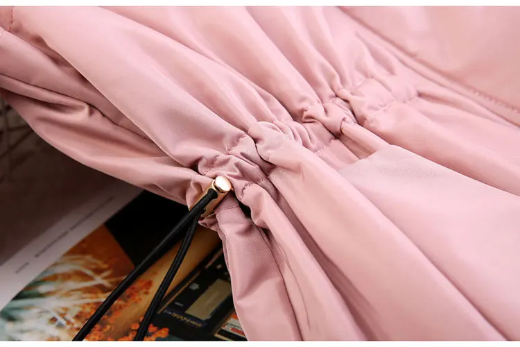 Зимний розовый длинный пуховик с капюшоном и воротником из натурального меха для женщин, новинка, светильник, тонкое приталенное Женское пальто из белого утиного пуха HJ164