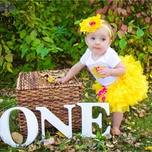 Новые дизайнерские комплекты для малышей Летняя одежда для маленьких девочек 1 год на день рождения желтые комплекты с юбкой-пачкой комплекты одежды для новорожденных маленьких девочек, костюмы для малышей