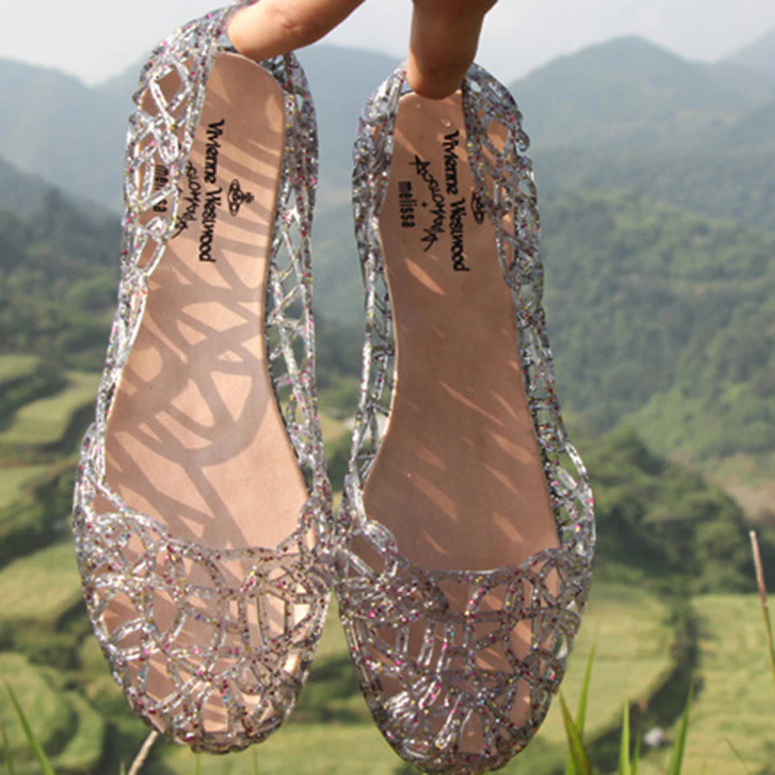 Женские босоножки на плоской подошве украшенные кристаллами лето 2019|shoes jelly|women