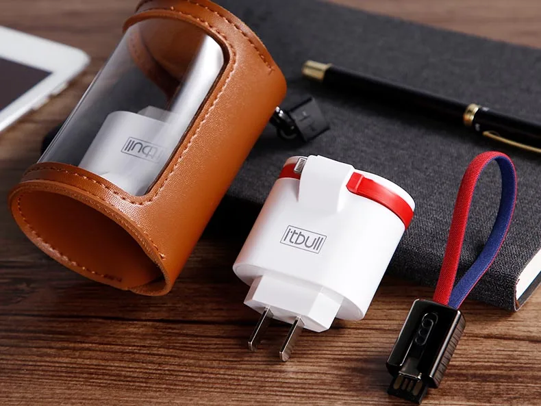 

ITBULL 2 USB Ports Quick Phone Charger Built-in Lighting Cable Fast Charger US Plug Mobile Phone Charger with Storage Bag